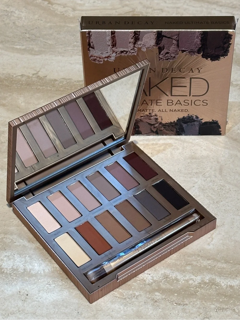 Urban Decay Naked Ultimate Basics Matte Palette